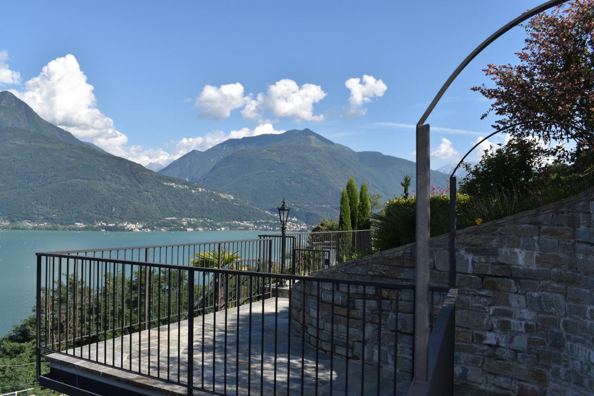 Apartment Monte E Lago Pianello Del Lario Kültér fotó